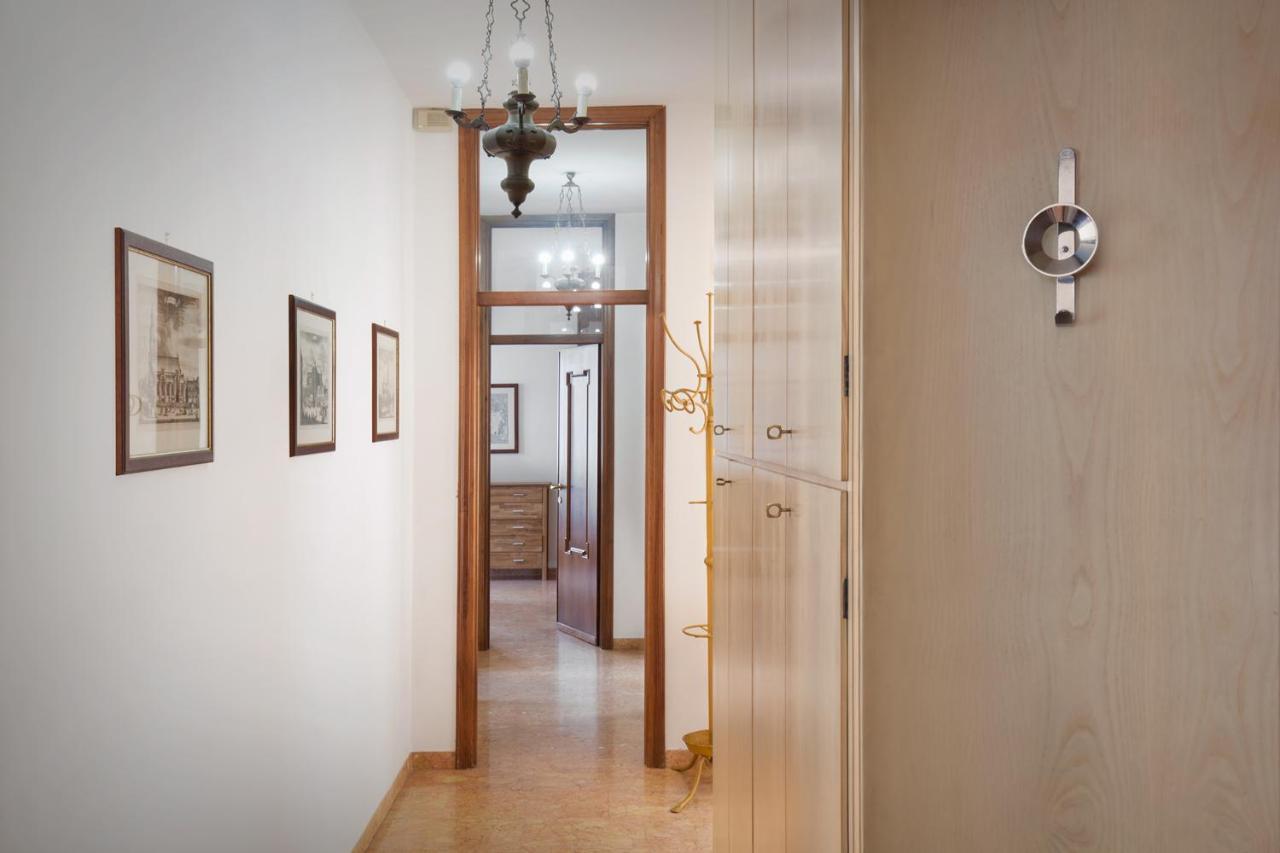Villa Francesca-Grande Appartamento In Riva Al Lago 브렌조네 술 가르다 외부 사진